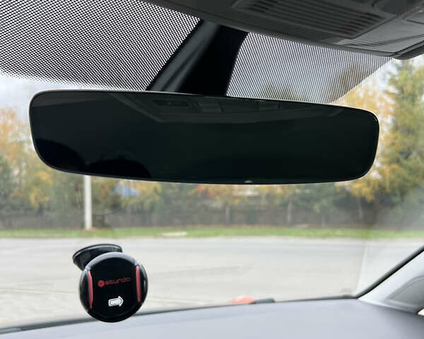 Черный Фольксваген Гольф, объемом двигателя 1.97 л и пробегом 244 тыс. км за 14700 $, фото 22 на Automoto.ua