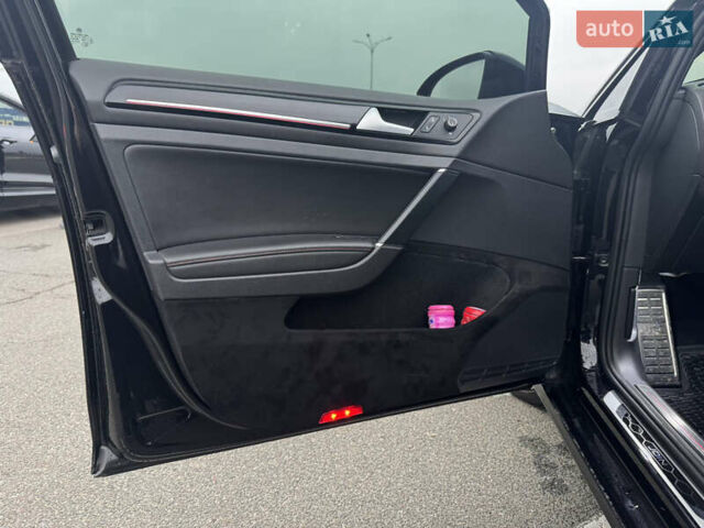 Чорний Фольксваген Гольф, об'ємом двигуна 1.97 л та пробігом 255 тис. км за 25000 $, фото 25 на Automoto.ua
