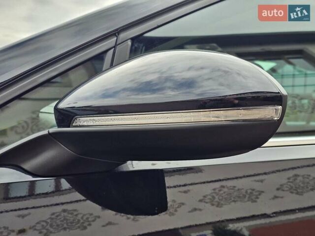 Черный Фольксваген Гольф, объемом двигателя 1.97 л и пробегом 235 тыс. км за 15950 $, фото 43 на Automoto.ua