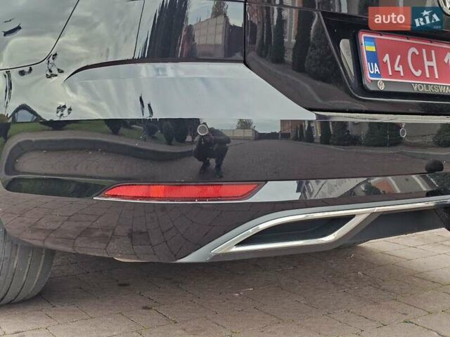 Черный Фольксваген Гольф, объемом двигателя 1.97 л и пробегом 235 тыс. км за 15950 $, фото 90 на Automoto.ua