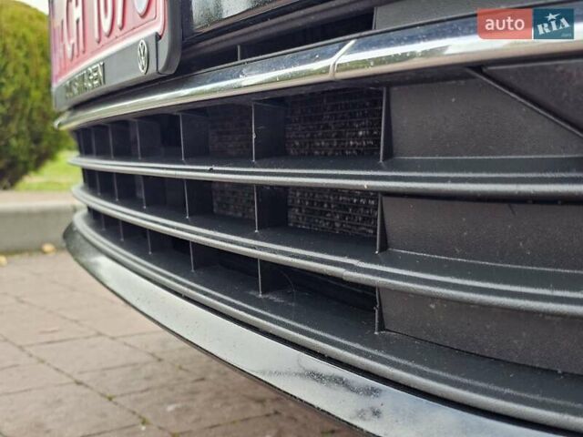 Черный Фольксваген Гольф, объемом двигателя 1.97 л и пробегом 235 тыс. км за 15950 $, фото 35 на Automoto.ua