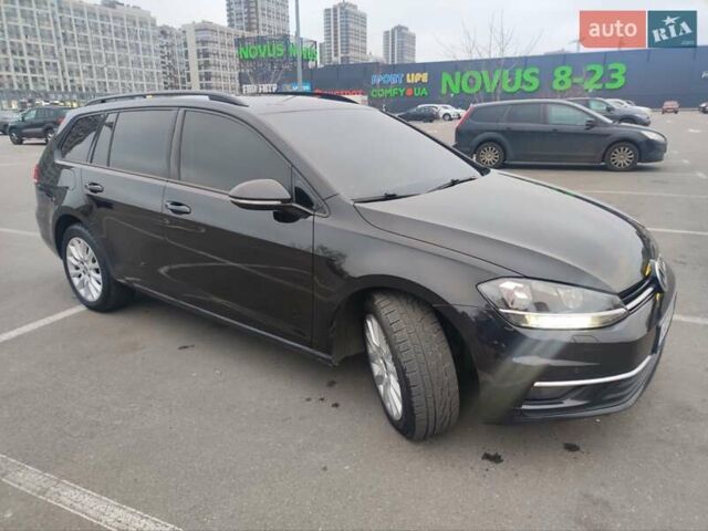 Черный Фольксваген Гольф, объемом двигателя 2 л и пробегом 268 тыс. км за 13500 $, фото 10 на Automoto.ua