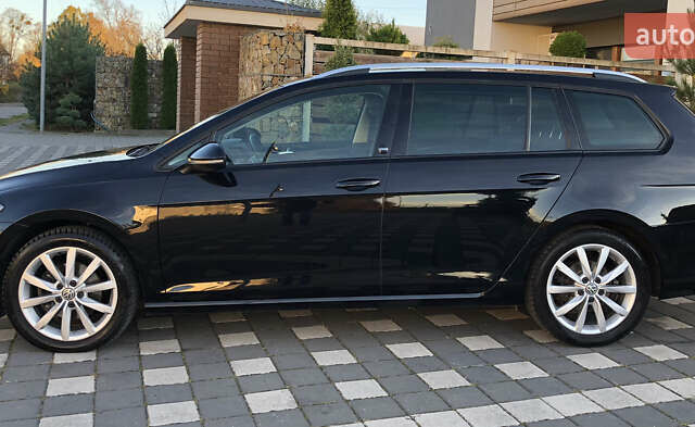 Черный Фольксваген Гольф, объемом двигателя 1.97 л и пробегом 227 тыс. км за 14950 $, фото 9 на Automoto.ua