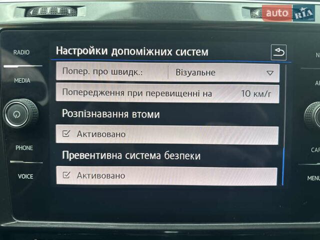 Черный Фольксваген Гольф, объемом двигателя 2 л и пробегом 270 тыс. км за 18500 $, фото 38 на Automoto.ua