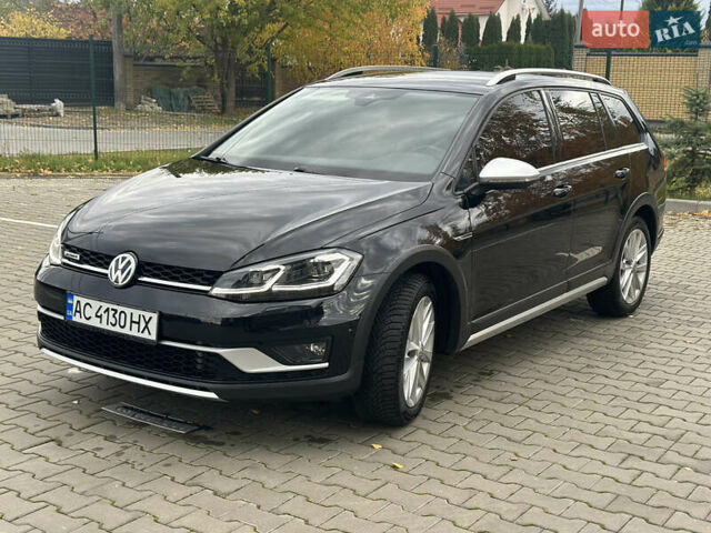 Черный Фольксваген Гольф, объемом двигателя 2 л и пробегом 270 тыс. км за 18500 $, фото 9 на Automoto.ua
