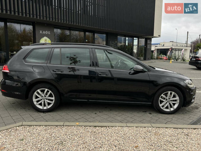 Черный Фольксваген Гольф, объемом двигателя 1.97 л и пробегом 244 тыс. км за 14700 $, фото 1 на Automoto.ua
