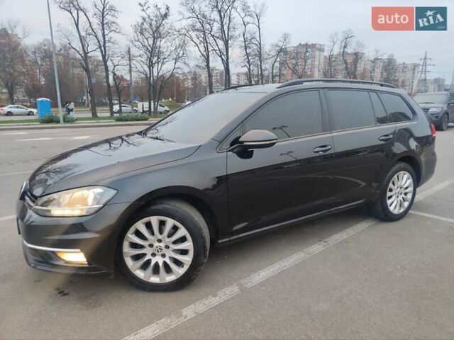 Черный Фольксваген Гольф, объемом двигателя 2 л и пробегом 268 тыс. км за 13500 $, фото 12 на Automoto.ua