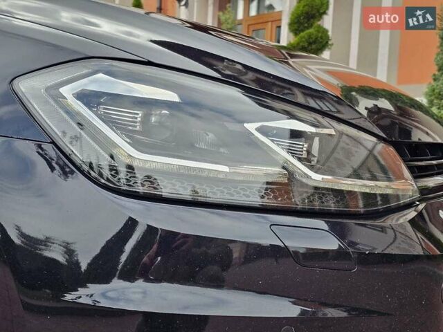 Черный Фольксваген Гольф, объемом двигателя 1.97 л и пробегом 235 тыс. км за 15950 $, фото 50 на Automoto.ua