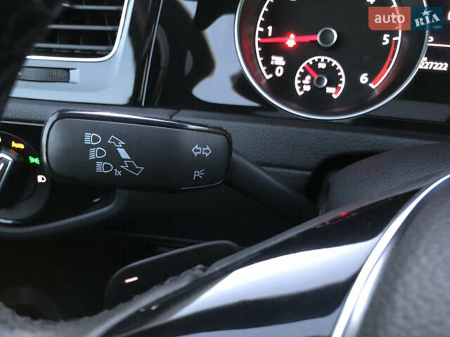 Черный Фольксваген Гольф, объемом двигателя 1.97 л и пробегом 227 тыс. км за 14950 $, фото 39 на Automoto.ua