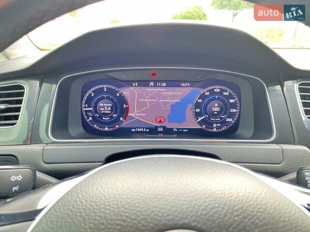 Черный Фольксваген Гольф, объемом двигателя 1.6 л и пробегом 253 тыс. км за 13750 $, фото 1 на Automoto.ua