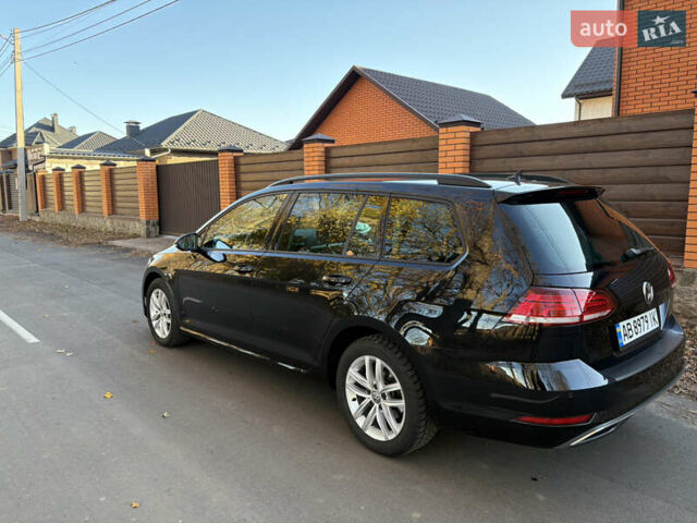 Фольксваген Гольф 2018 в Виннице на Automoto.ua Черный Фольксваген Гольф, объемом двигателя 1.6 л и пробегом 211 тыс. км за 12700 $, фото 4 на Automoto.ua