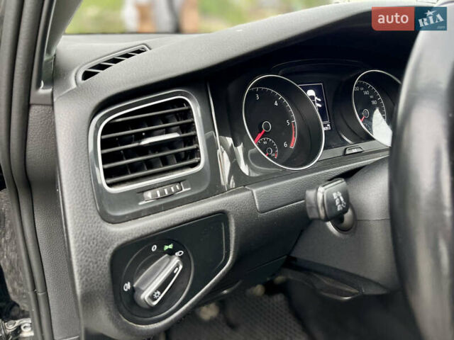 Чорний Фольксваген Гольф, об'ємом двигуна 1.6 л та пробігом 258 тис. км за 12599 $, фото 25 на Automoto.ua