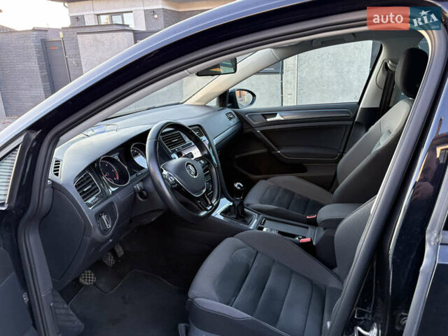 Фольксваген Гольф 2018 в Виннице на Automoto.ua Черный Фольксваген Гольф, объемом двигателя 1.6 л и пробегом 211 тыс. км за 12700 $, фото 16 на Automoto.ua