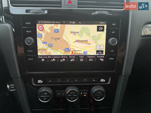 Черный Фольксваген Гольф, объемом двигателя 1.6 л и пробегом 210 тыс. км за 13650 $, фото 20 на Automoto.ua