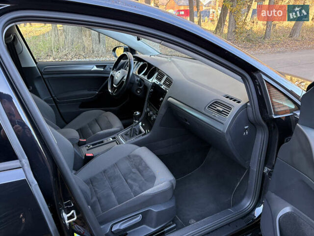 Фольксваген Гольф 2018 в Виннице на Automoto.ua Черный Фольксваген Гольф, объемом двигателя 1.6 л и пробегом 211 тыс. км за 12700 $, фото 23 на Automoto.ua