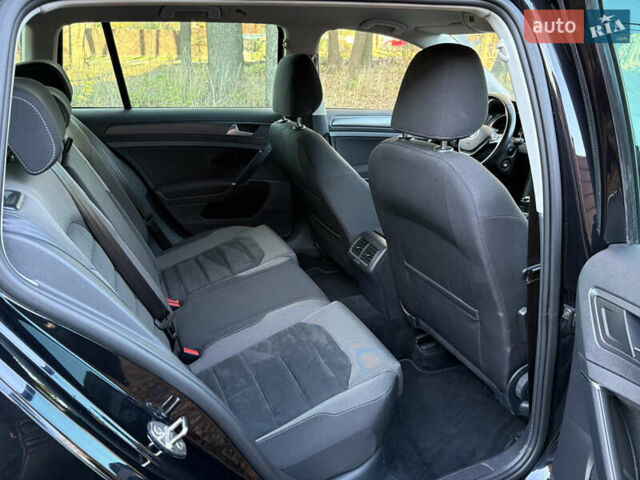 Фольксваген Гольф 2018 в Виннице на Automoto.ua Черный Фольксваген Гольф, объемом двигателя 1.6 л и пробегом 211 тыс. км за 12700 $, фото 31 на Automoto.ua