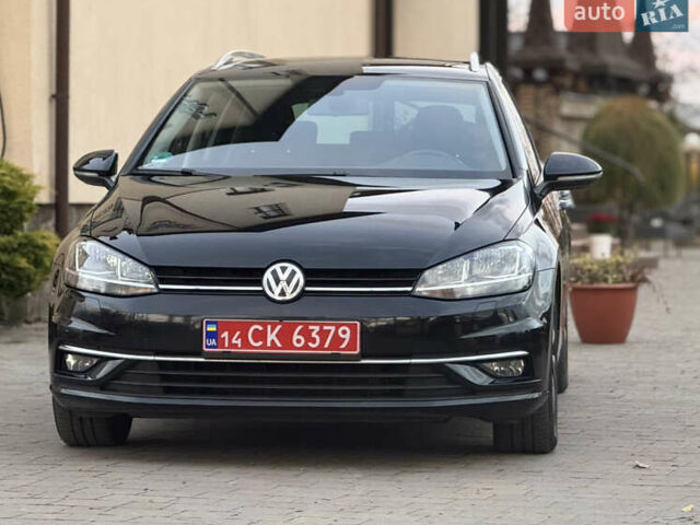 Черный Фольксваген Гольф, объемом двигателя 1.6 л и пробегом 210 тыс. км за 13650 $, фото 7 на Automoto.ua