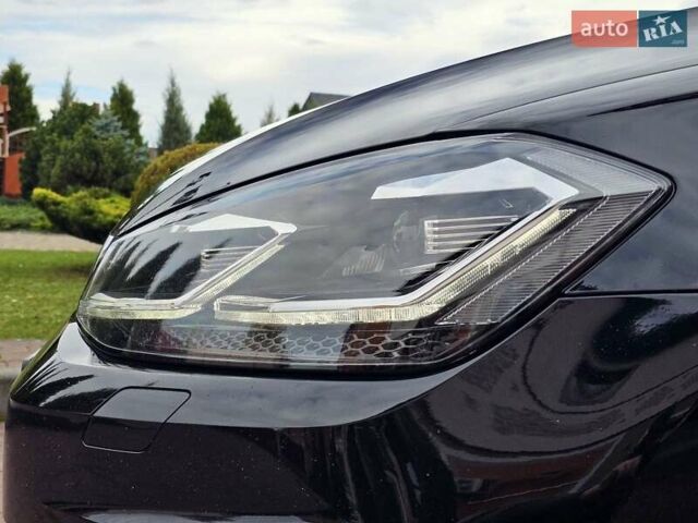 Черный Фольксваген Гольф, объемом двигателя 1.97 л и пробегом 235 тыс. км за 15950 $, фото 29 на Automoto.ua