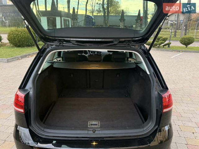 Черный Фольксваген Гольф, объемом двигателя 1.6 л и пробегом 210 тыс. км за 13650 $, фото 43 на Automoto.ua