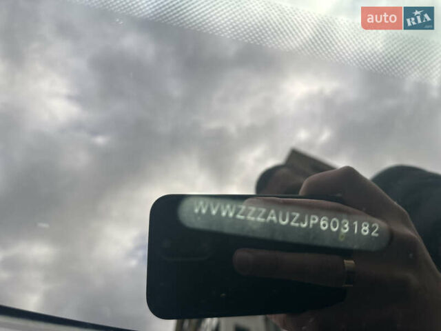 Черный Фольксваген Гольф, объемом двигателя 2 л и пробегом 270 тыс. км за 18500 $, фото 40 на Automoto.ua