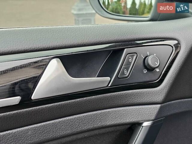 Черный Фольксваген Гольф, объемом двигателя 1.97 л и пробегом 235 тыс. км за 15950 $, фото 108 на Automoto.ua