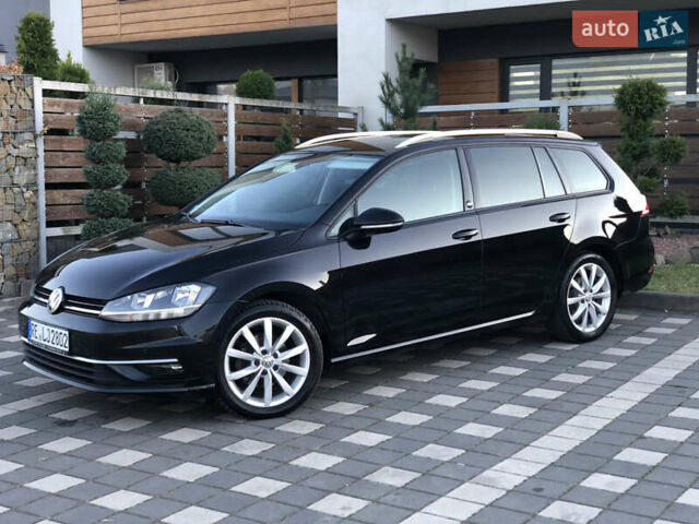 Черный Фольксваген Гольф, объемом двигателя 1.97 л и пробегом 227 тыс. км за 14950 $, фото 19 на Automoto.ua