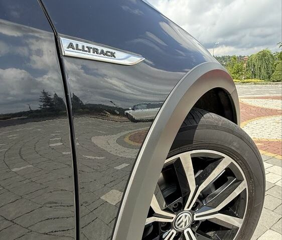 Черный Фольксваген Гольф, объемом двигателя 2 л и пробегом 198 тыс. км за 16950 $, фото 10 на Automoto.ua