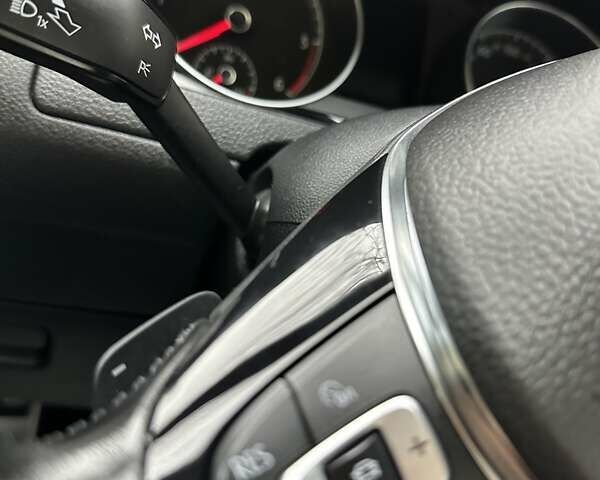 Черный Фольксваген Гольф, объемом двигателя 1.97 л и пробегом 230 тыс. км за 14999 $, фото 71 на Automoto.ua