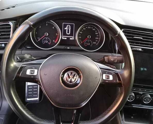 Черный Фольксваген Гольф, объемом двигателя 1.97 л и пробегом 247 тыс. км за 16800 $, фото 3 на Automoto.ua