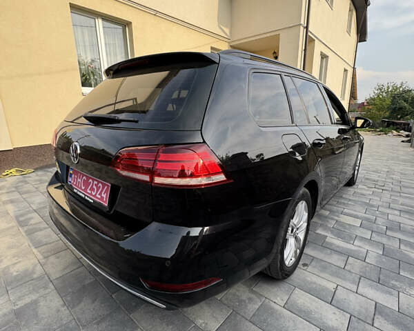 Черный Фольксваген Гольф, объемом двигателя 1.6 л и пробегом 178 тыс. км за 14800 $, фото 14 на Automoto.ua