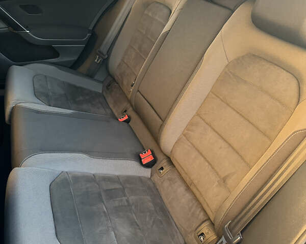 Фольксваген Гольф 2019 в Дрогобыче на Automoto.ua Черный Фольксваген Гольф, объемом двигателя 1.97 л и пробегом 202 тыс. км за 14999 $, фото 77 на Automoto.ua