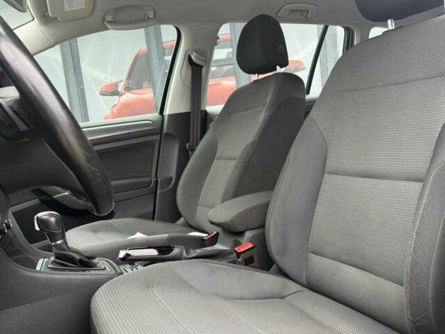 Чорний Фольксваген Гольф, об'ємом двигуна 1.4 л та пробігом 150 тис. км за 12500 $, фото 8 на Automoto.ua