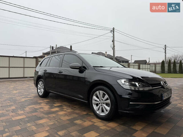 Черный Фольксваген Гольф, объемом двигателя 1.8 л и пробегом 152 тыс. км за 12999 $, фото 2 на Automoto.ua