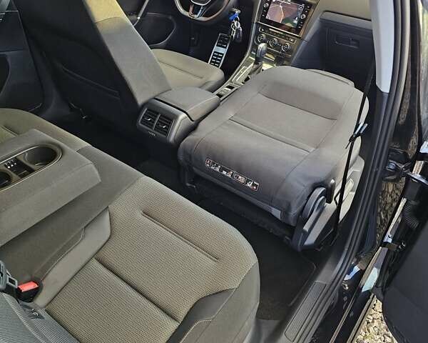 Черный Фольксваген Гольф, объемом двигателя 1.97 л и пробегом 223 тыс. км за 15400 $, фото 49 на Automoto.ua