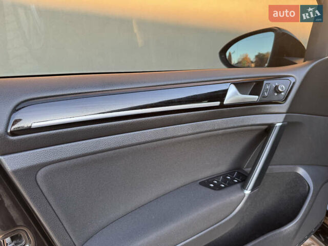 Фольксваген Гольф 2019 в Дрогобыче на Automoto.ua Черный Фольксваген Гольф, объемом двигателя 1.97 л и пробегом 202 тыс. км за 14999 $, фото 53 на Automoto.ua