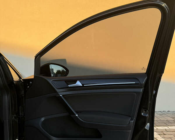 Фольксваген Гольф 2019 в Дрогобыче на Automoto.ua Черный Фольксваген Гольф, объемом двигателя 1.97 л и пробегом 202 тыс. км за 14999 $, фото 65 на Automoto.ua