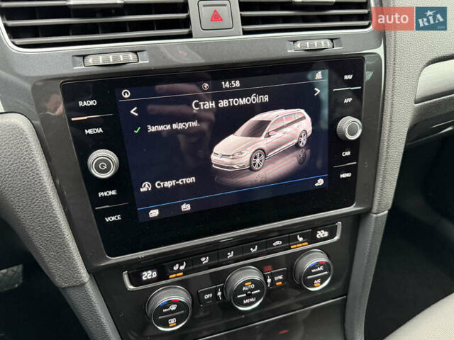 Чорний Фольксваген Гольф, об'ємом двигуна 2 л та пробігом 221 тис. км за 17900 $, фото 57 на Automoto.ua