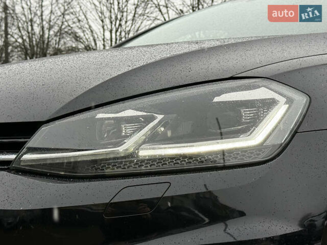 Чорний Фольксваген Гольф, об'ємом двигуна 2 л та пробігом 221 тис. км за 17900 $, фото 22 на Automoto.ua