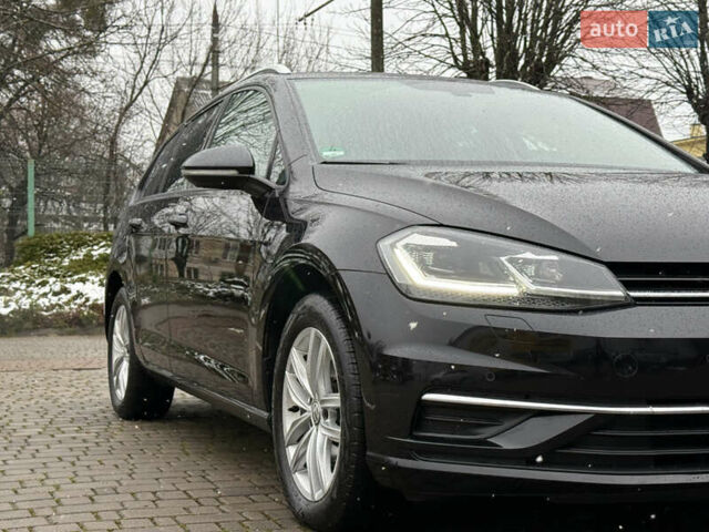 Чорний Фольксваген Гольф, об'ємом двигуна 2 л та пробігом 221 тис. км за 17900 $, фото 23 на Automoto.ua