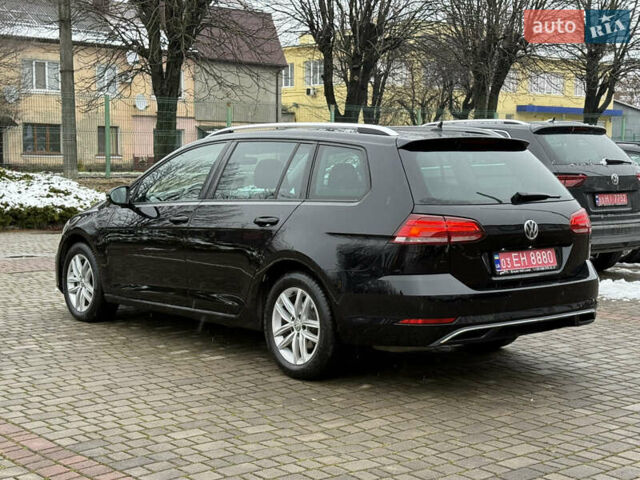 Чорний Фольксваген Гольф, об'ємом двигуна 2 л та пробігом 221 тис. км за 17900 $, фото 5 на Automoto.ua