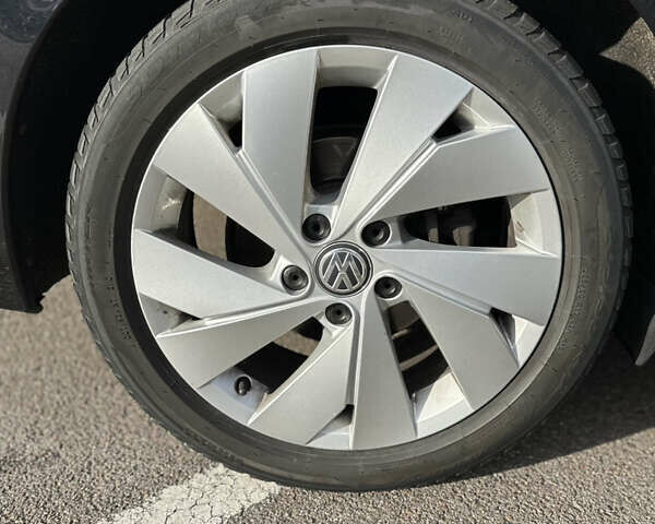 Чорний Фольксваген Гольф, об'ємом двигуна 2 л та пробігом 203 тис. км за 20500 $, фото 33 на Automoto.ua