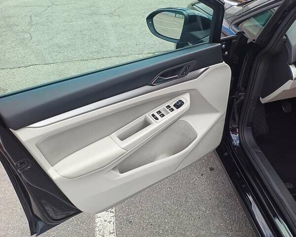 Черный Фольксваген Гольф, объемом двигателя 1.97 л и пробегом 169 тыс. км за 22000 $, фото 11 на Automoto.ua