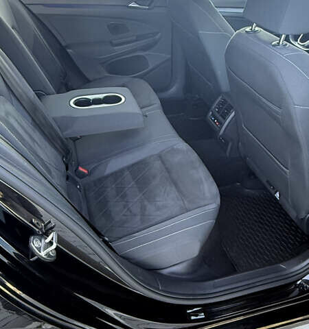 Черный Фольксваген Гольф, объемом двигателя 2 л и пробегом 210 тыс. км за 20900 $, фото 26 на Automoto.ua