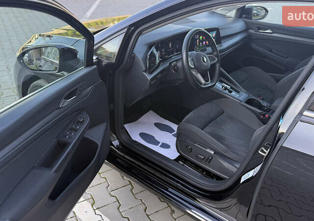 Черный Фольксваген Гольф, объемом двигателя 2 л и пробегом 210 тыс. км за 20900 $, фото 12 на Automoto.ua