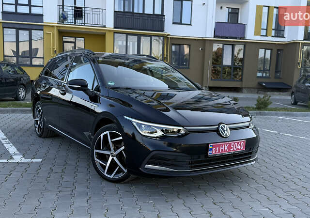Черный Фольксваген Гольф, объемом двигателя 2 л и пробегом 210 тыс. км за 20900 $, фото 1 на Automoto.ua