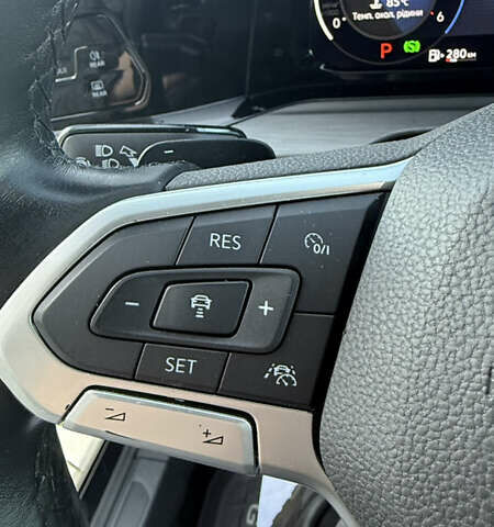 Черный Фольксваген Гольф, объемом двигателя 2 л и пробегом 210 тыс. км за 20900 $, фото 18 на Automoto.ua