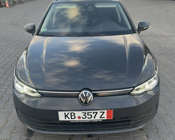 Черный Фольксваген Гольф, объемом двигателя 2 л и пробегом 162 тыс. км за 23200 $, фото 2 на Automoto.ua