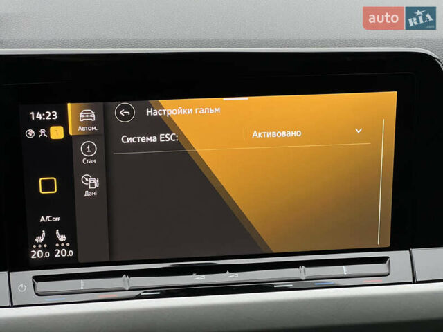 Черный Фольксваген Гольф, объемом двигателя 2 л и пробегом 157 тыс. км за 21806 $, фото 80 на Automoto.ua