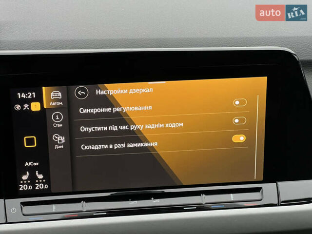 Черный Фольксваген Гольф, объемом двигателя 2 л и пробегом 157 тыс. км за 21806 $, фото 73 на Automoto.ua