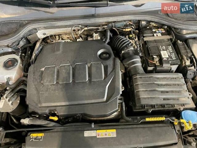 Черный Фольксваген Гольф, объемом двигателя 1.97 л и пробегом 217 тыс. км за 19000 $, фото 8 на Automoto.ua